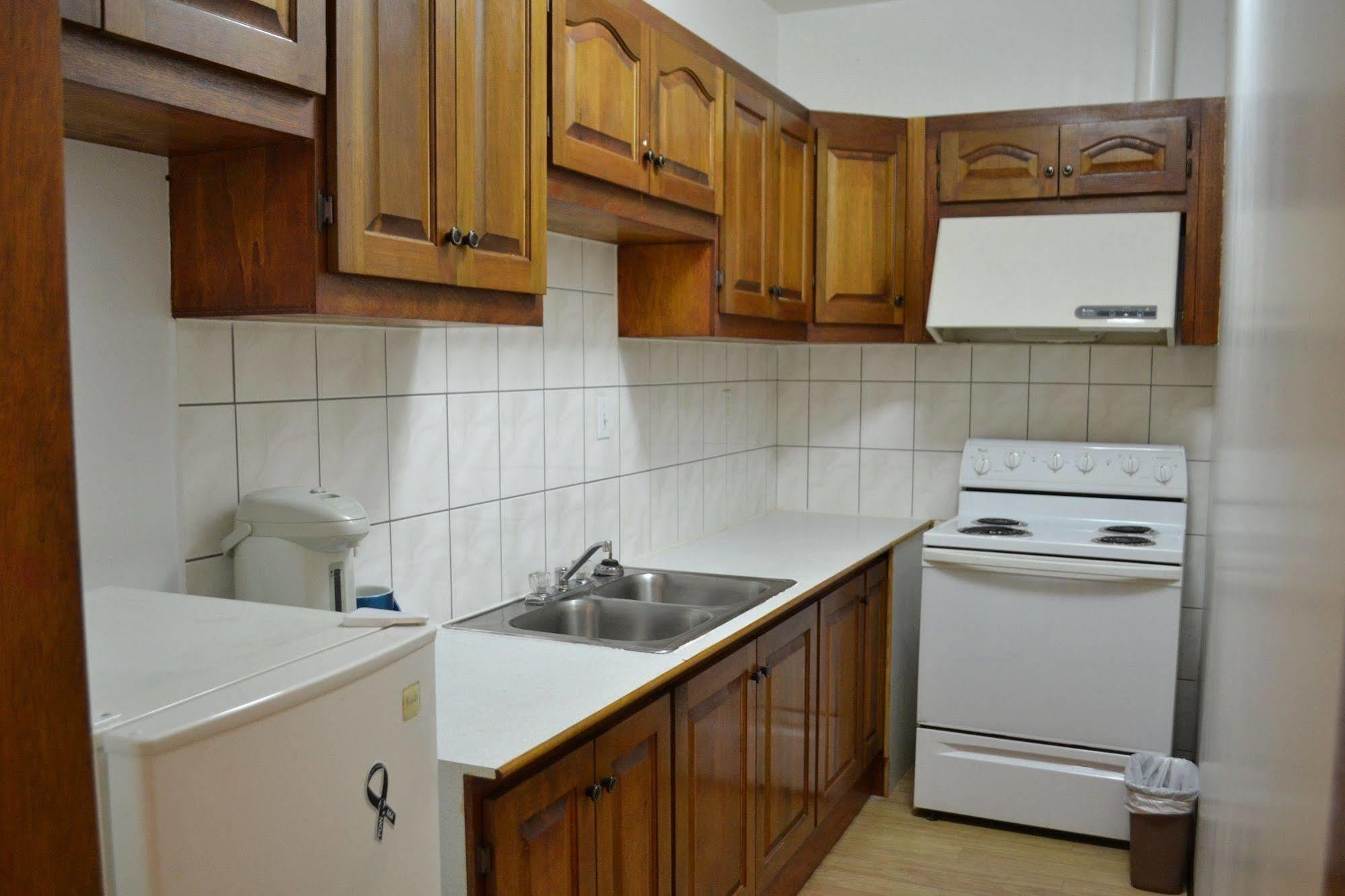 Отель West Plaza Malakal Корор Экстерьер фото